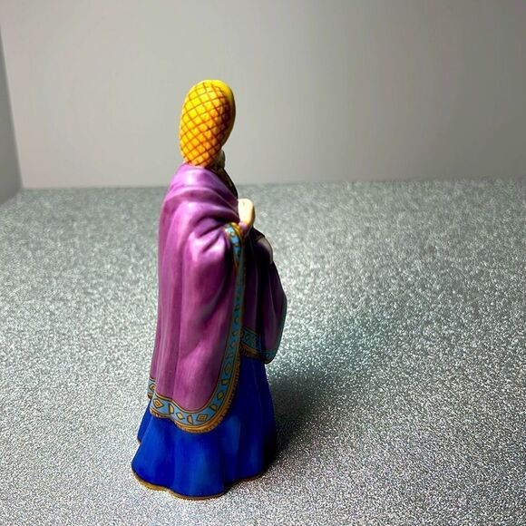 The Great Fashions of History JULIET BY Lenox.KK341 - Picture 4 of 5